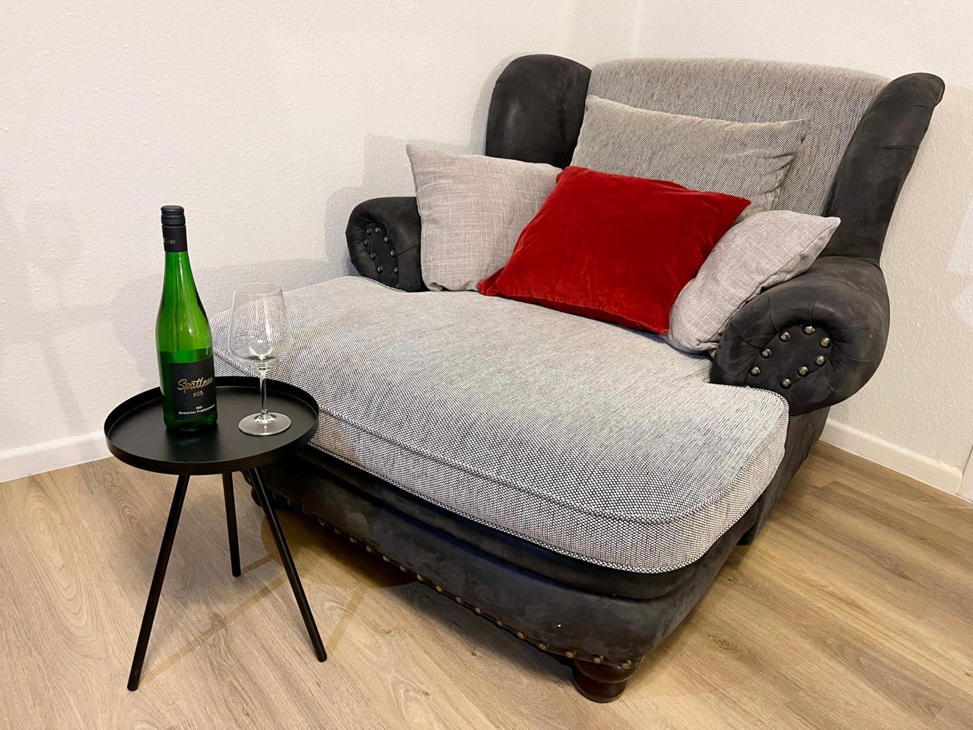 Tunnel Apartment - Nordbahntrasse, Kontaktloser Self-Check-In, Netflix Wuppertal Exterior photo